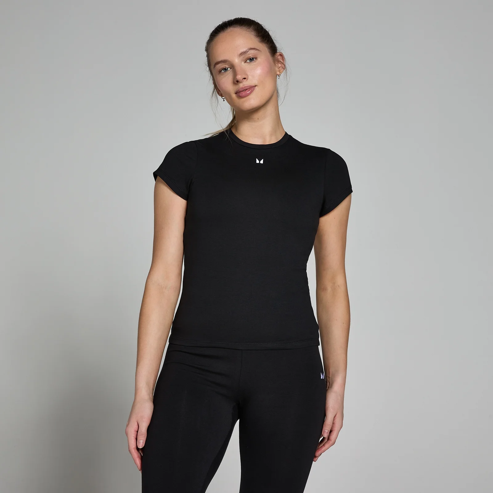 MP Women's Basics Body Fit Short Sleeve T-Shirt - Black - XXS Image 1