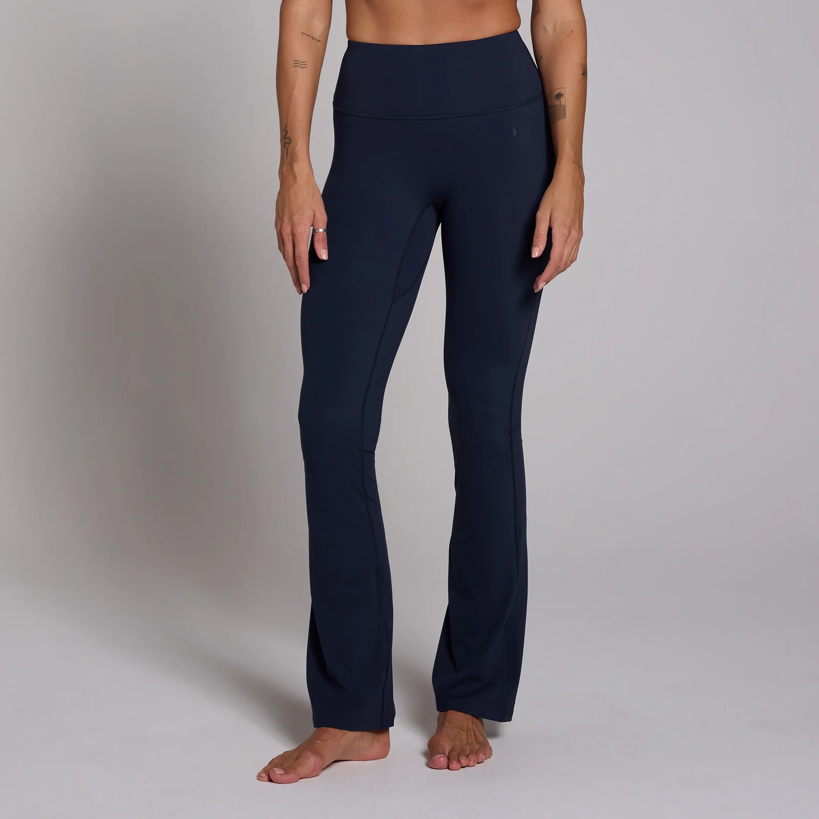 MP Women's Tempo Flared Leggings - Navy - XS Image 1