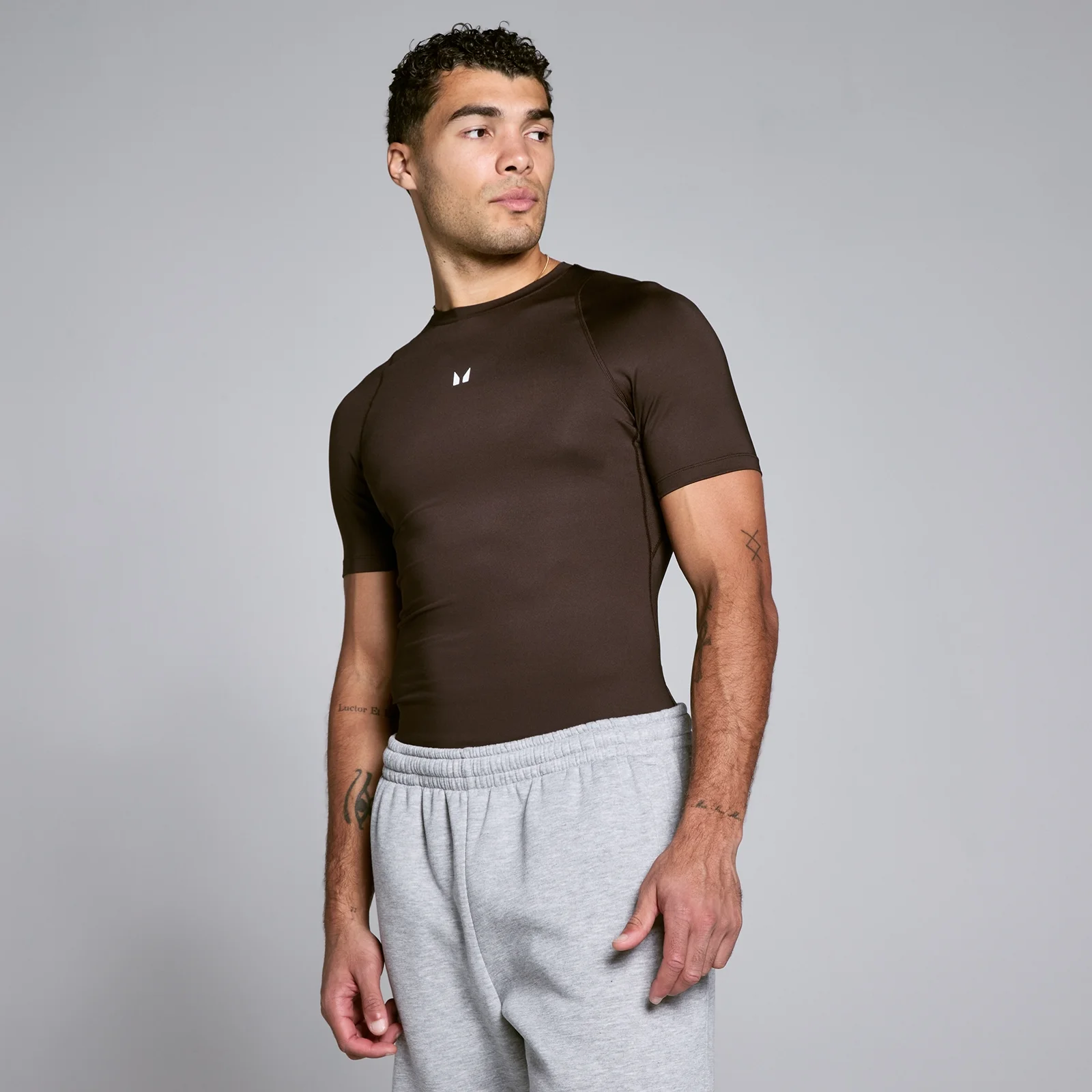 Men's Training Short Sleeve Compression T-Shirt - Chocolate - XL Image 1