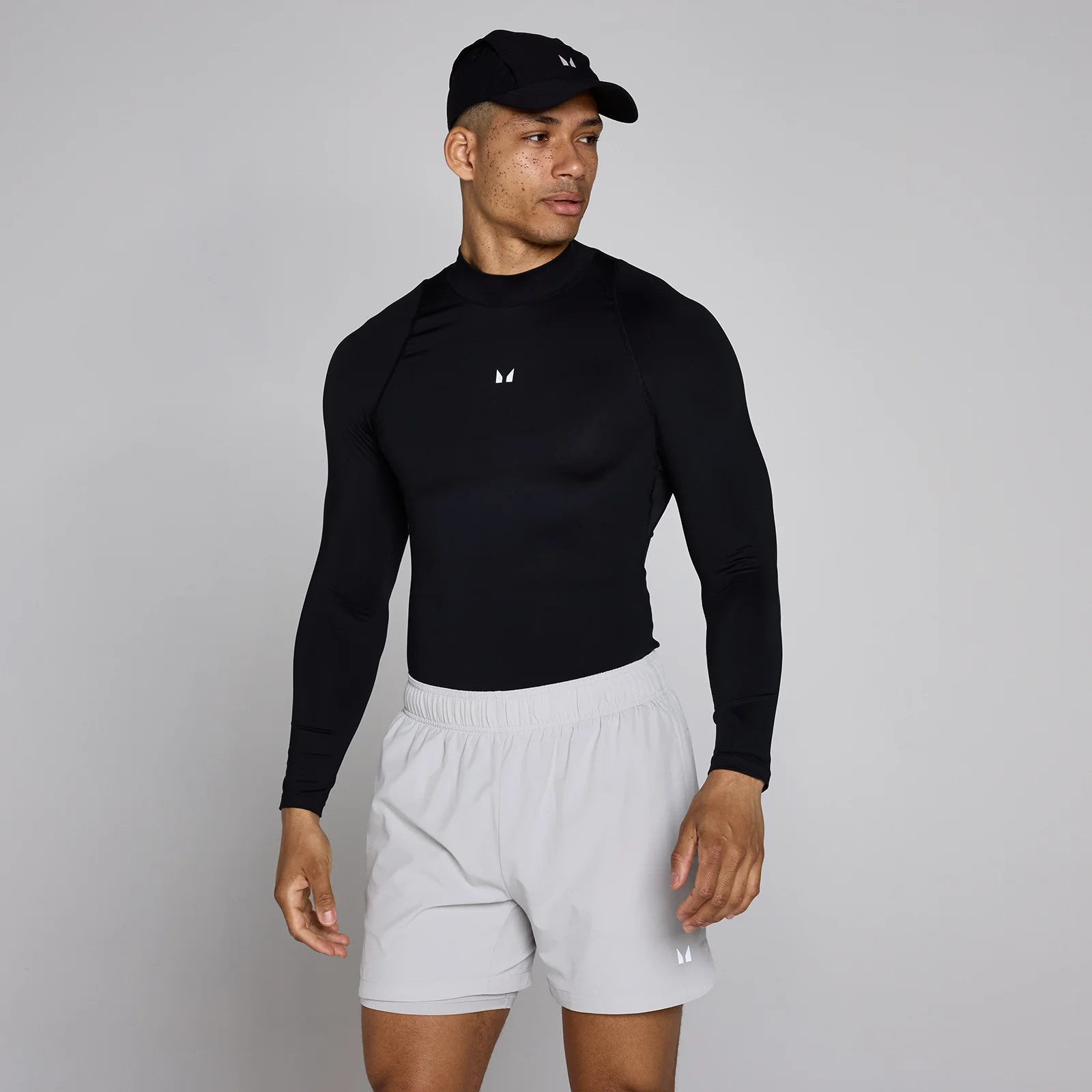 MP Men's Training High Neck Long Sleeve Baselayer - Black - XL Image 1
